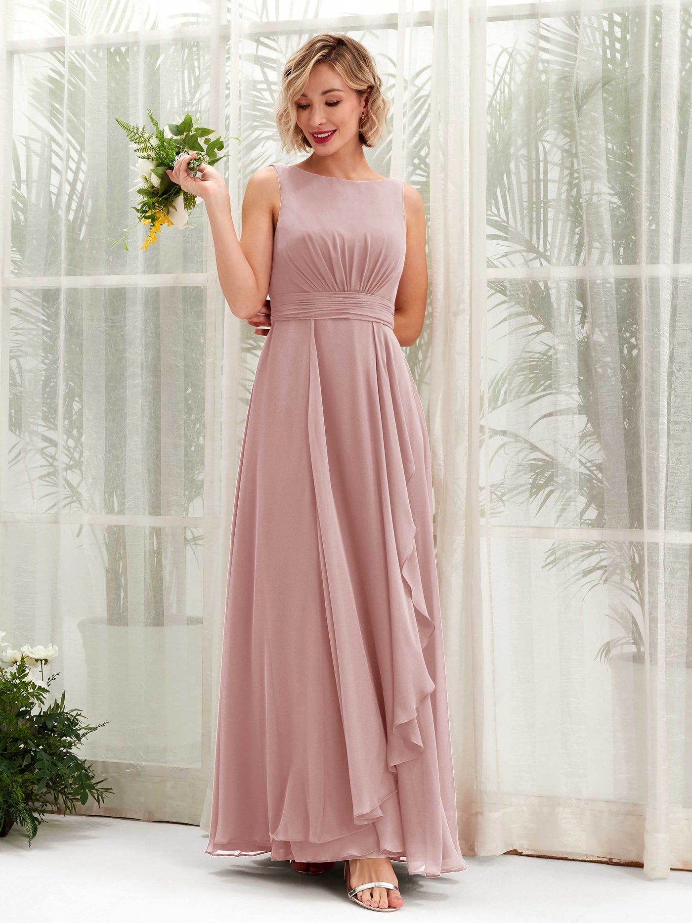 Carlyna Vestido línea A hasta el suelo escote bandeja dama de honor Rosa Polvorienta #color_rosa-polvorienta