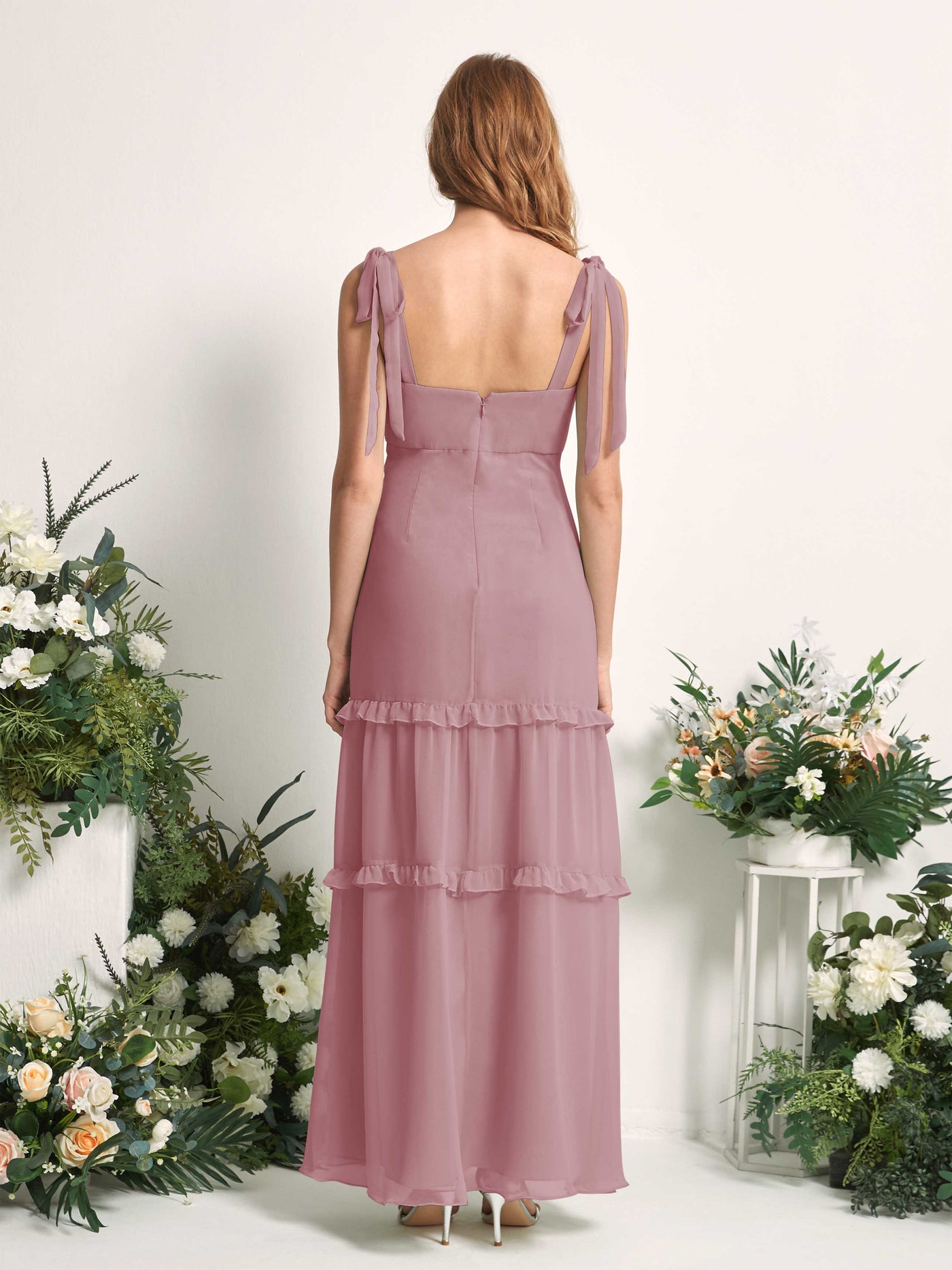 Carlyna Vestido Línea A Hasta el Suelo Escote Derecho Volantes Gasa dama de honor Malva Clásico #color_malva-cl-sico
