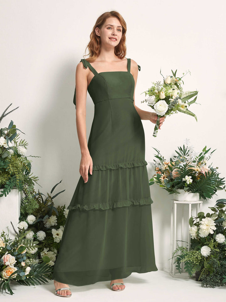 Carlyna Vestido Línea A Hasta el Suelo Escote Derecho Volantes Gasa dama de honor Oliva Martini 