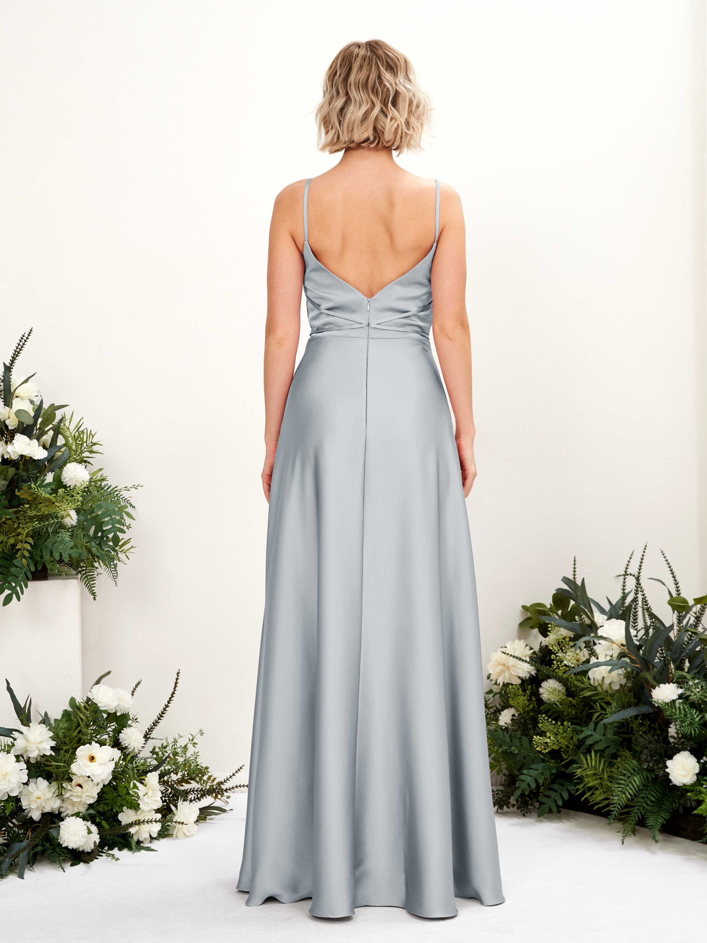 Carlyna Vestido Línea A Hasta el Suelo Escote Drapeado Vestidos de Dama de Honor Azul Bebé #color_azul-beb