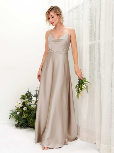 Carlyna Vestido Línea A Hasta el Suelo Escote Drapeado Vestidos de Dama de Honor Taupe #color_taupe