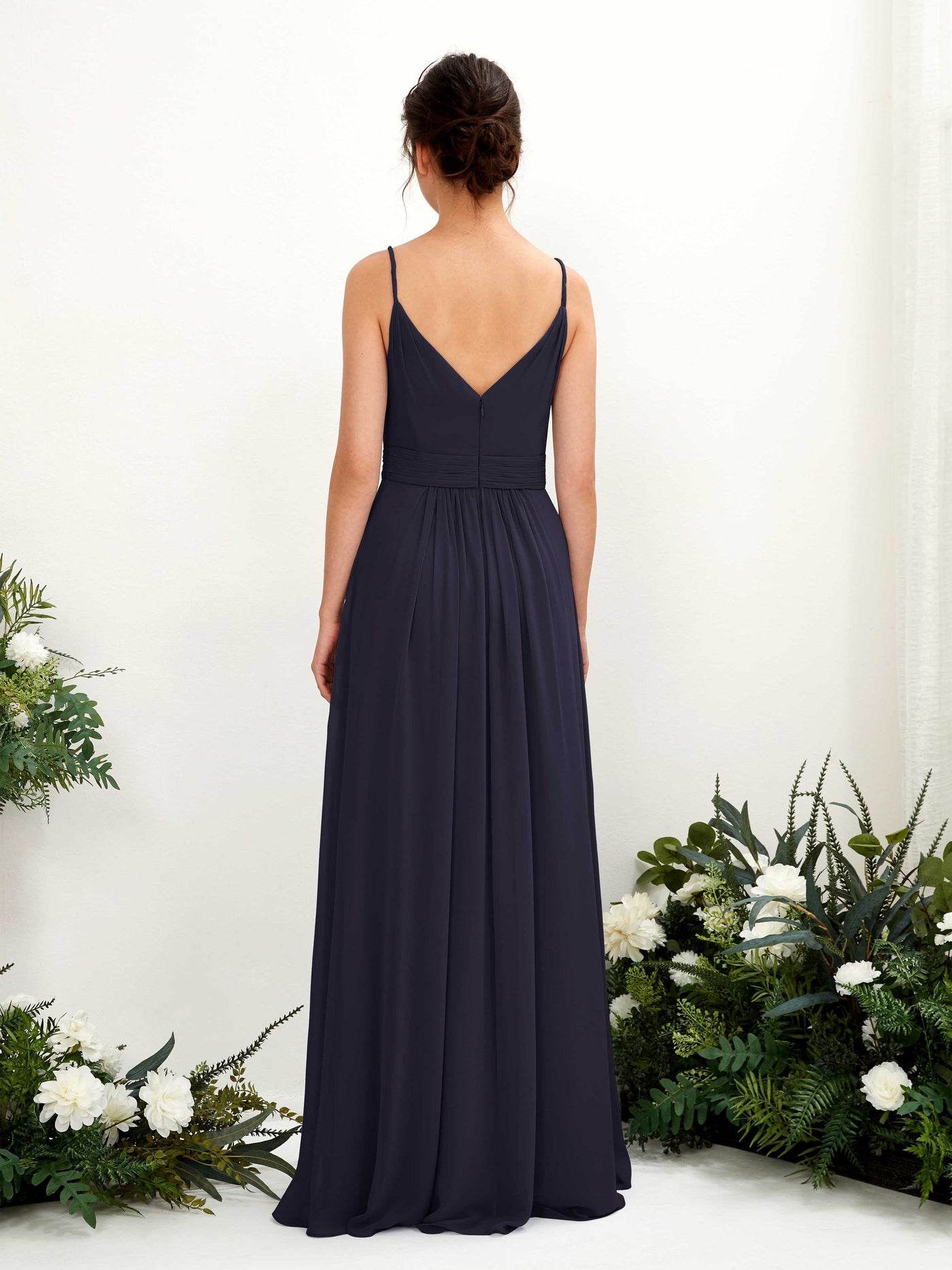 Carlyna Vestido Línea A Hasta el suelo Escote en V Gasa Azul Marino Oscuro #color_azul-marino-oscuro