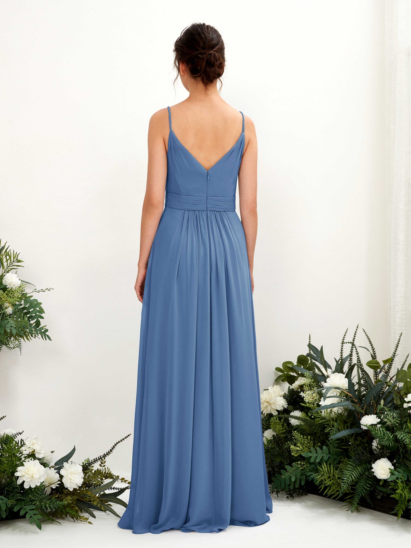 Carlyna Vestido Línea A Hasta el suelo Escote en V Gasa Azul polvoriento #color_azul-polvoriento