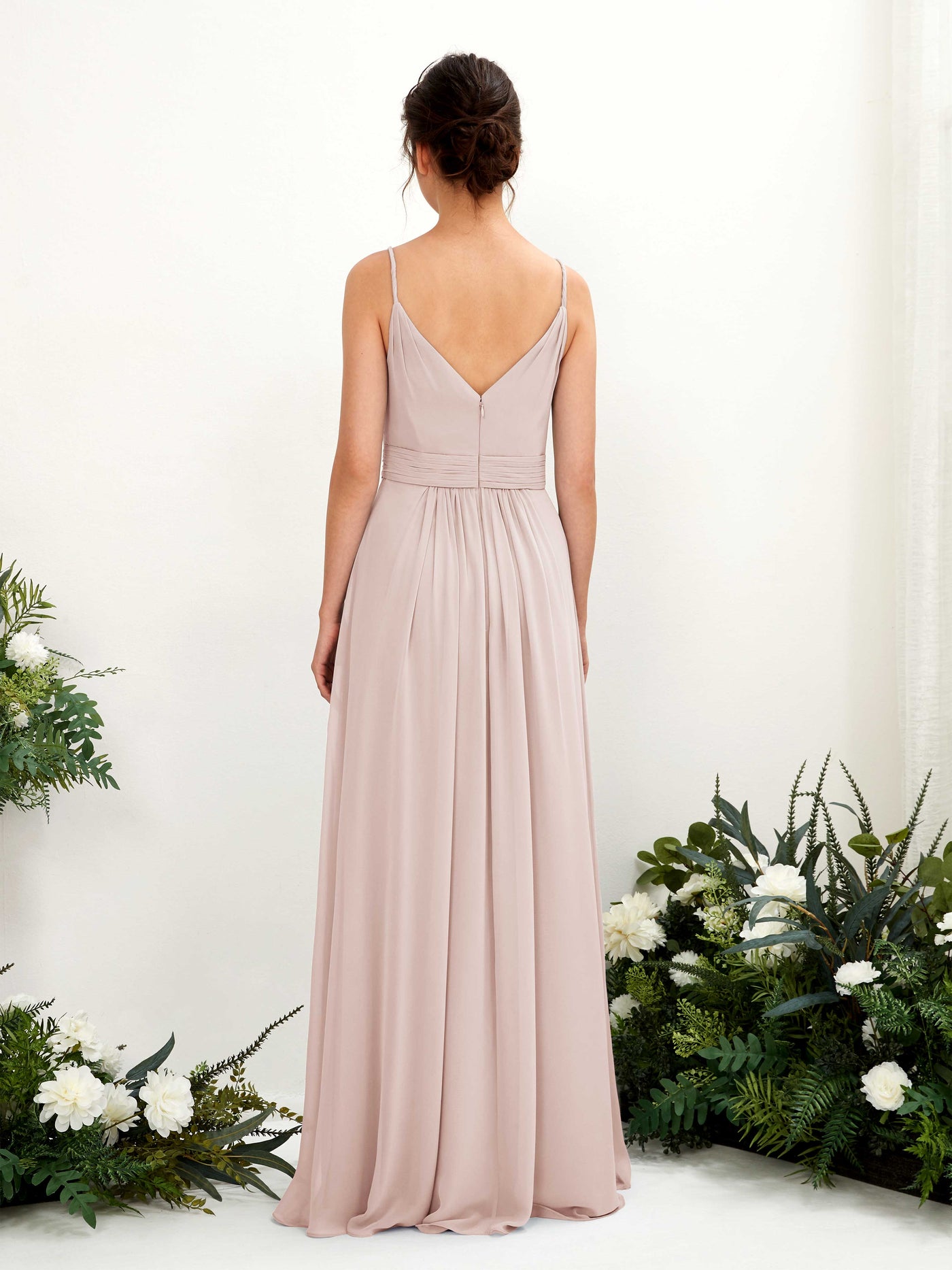 Carlyna Vestido Línea A Hasta el suelo Escote en V Gasa Biscotti #color_biscotti