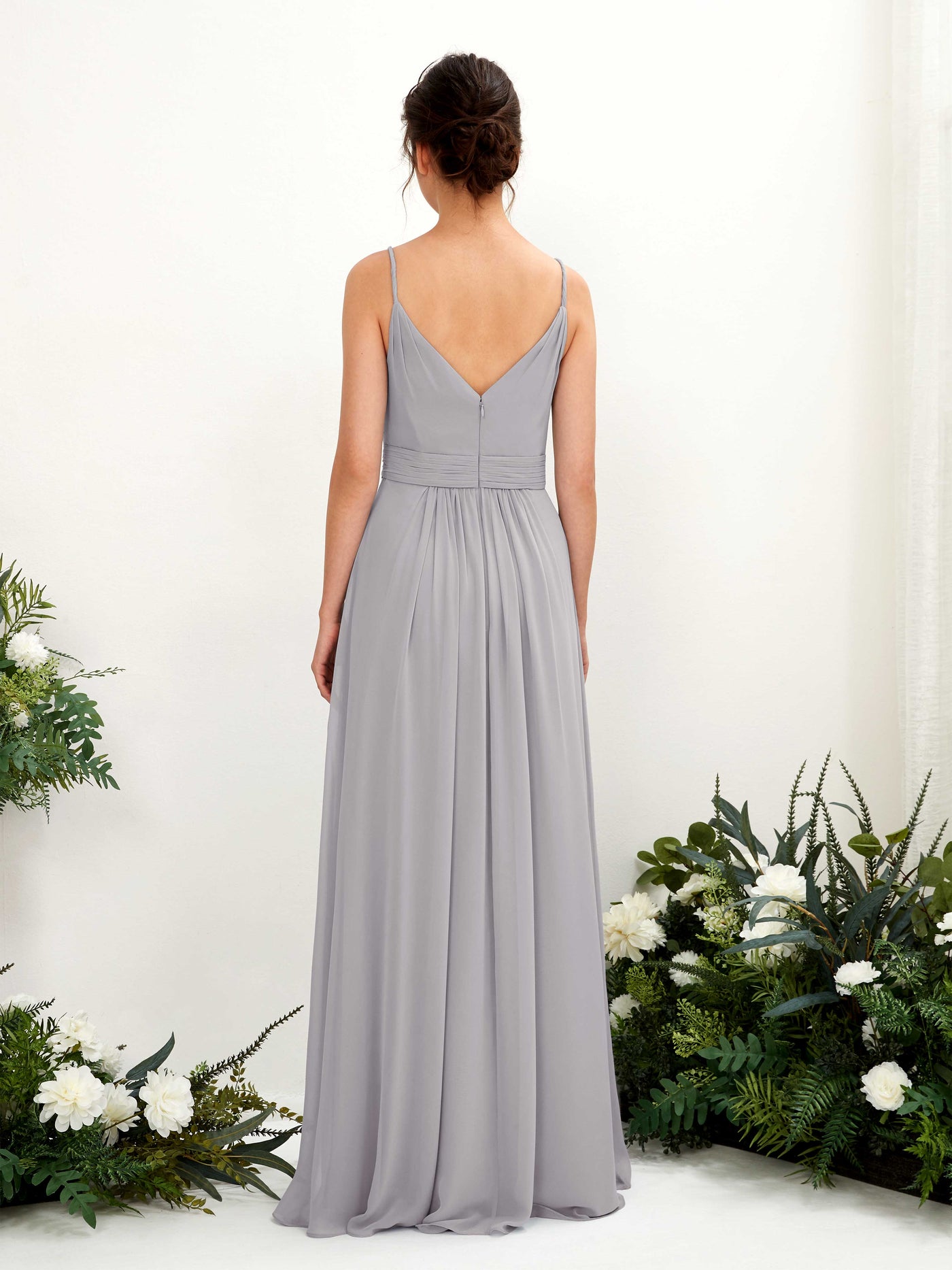 Carlyna Vestido Línea A Hasta el suelo Escote en V Gasa Gris Paloma #color_gris-paloma