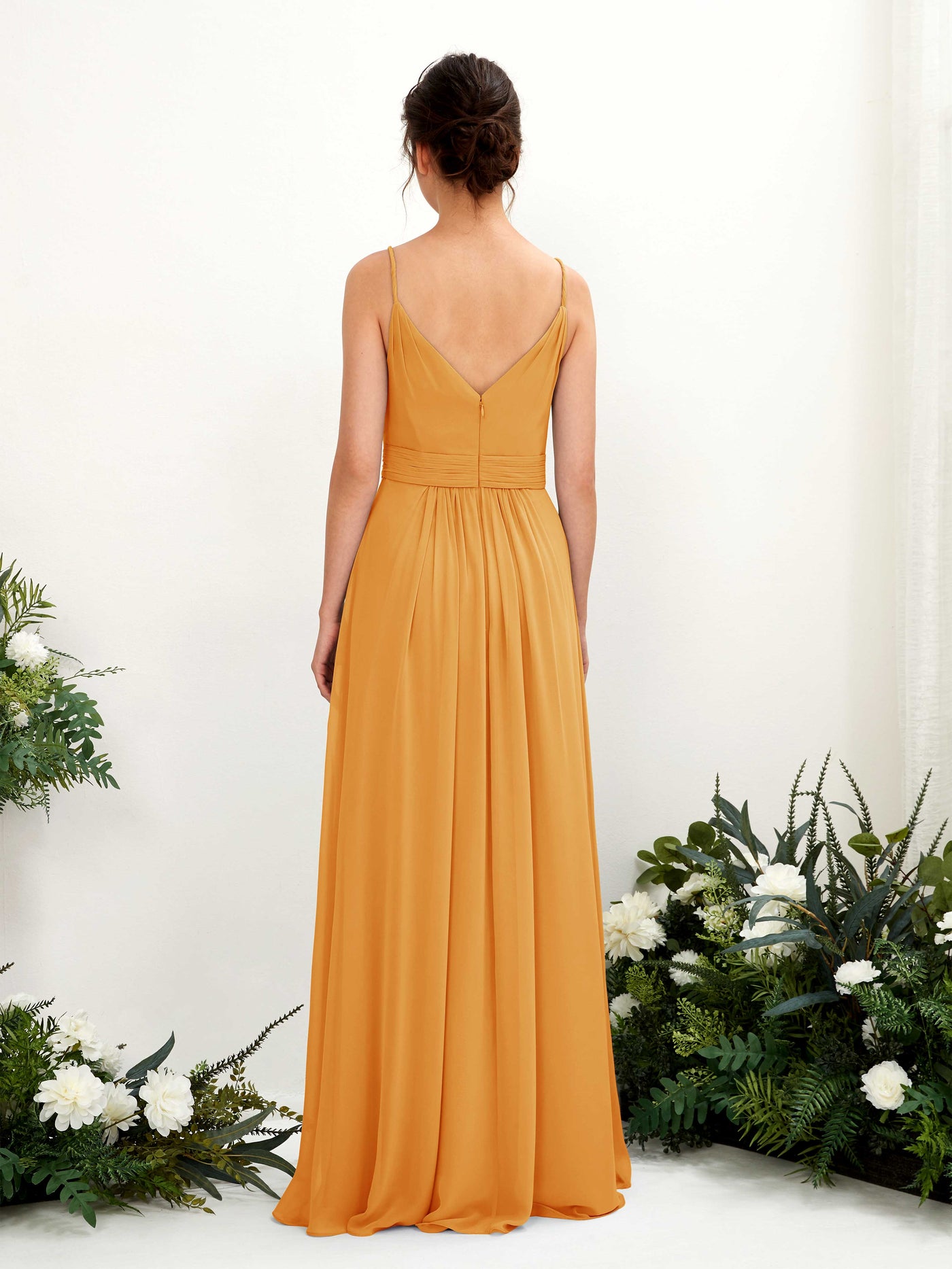 Carlyna Vestido Línea A Hasta el suelo Escote en V Gasa Mango #color_mango