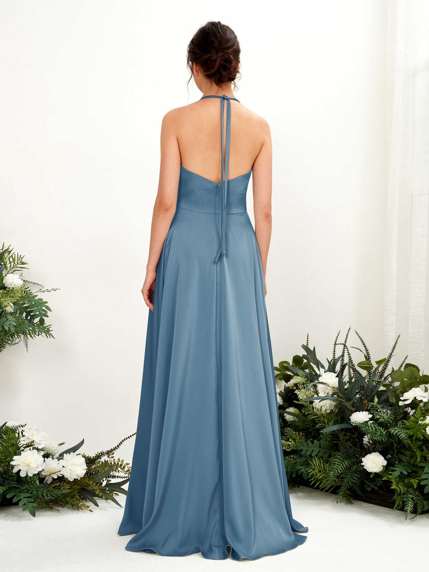 Carlyna Vestido Línea A Hasta el suelo Satén Cuello halter Dama de honor Azul Tinta #color_azul-tinta
