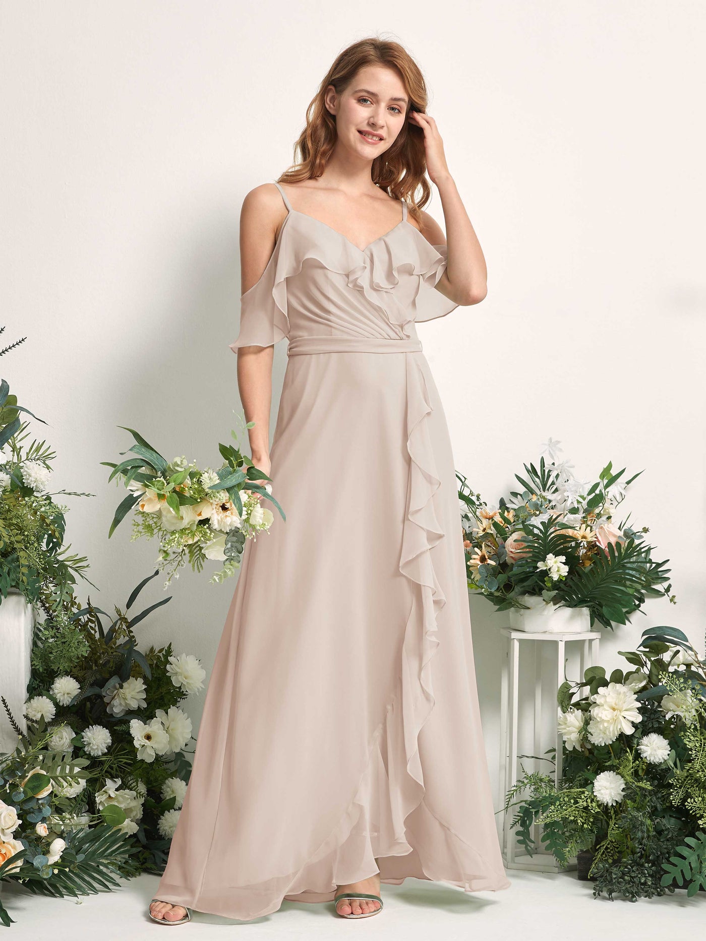 Carlyna Vestido Línea A Hombros Caídos Hasta el suelo Gasa Dama de honor Champán #color_champ-n