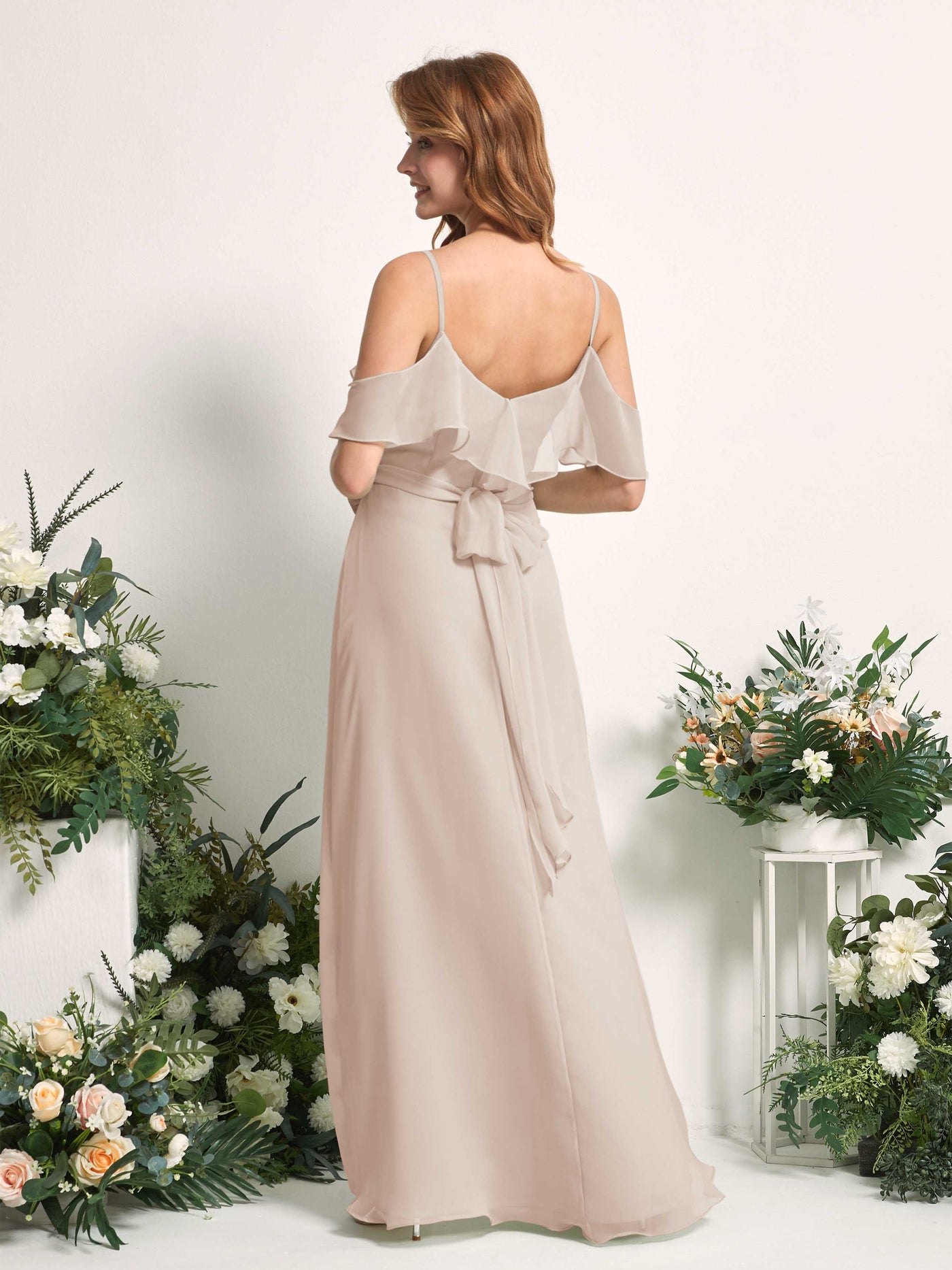 Carlyna Vestido Línea A Hombros Caídos Hasta el suelo Gasa Dama de honor Champán #color_champ-n