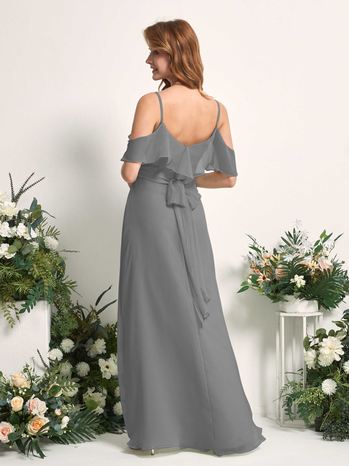 Carlyna Vestido Línea A Hombros Caídos Hasta el suelo Gasa Dama de honor Gris Acero #color_gris-acero