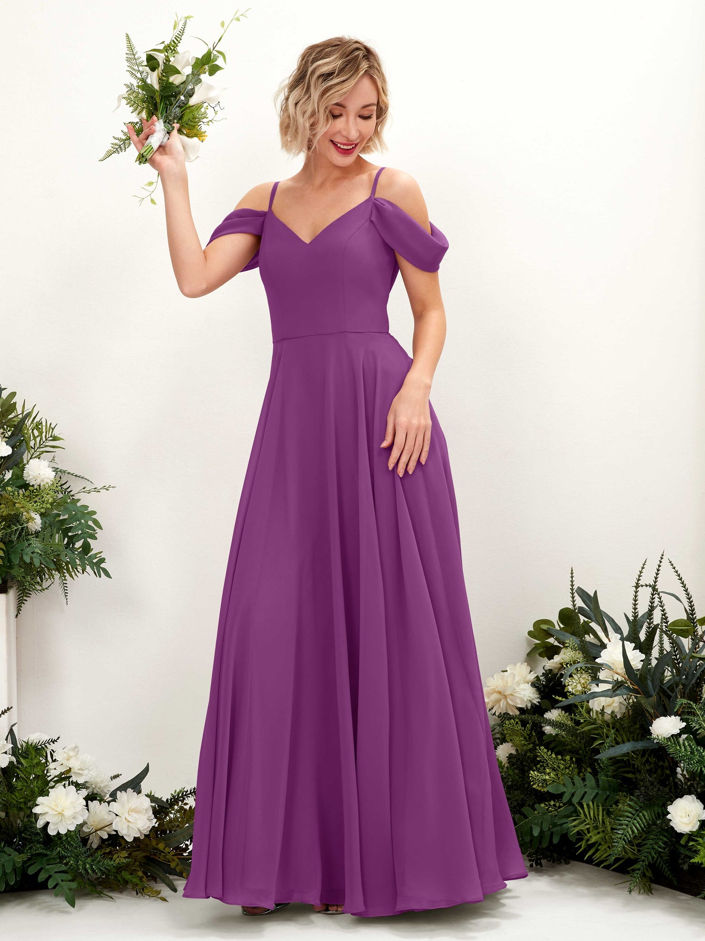 Carlyna Vestido Línea A Hombros caídos Hasta el suelo Gasa dama de honor Púrpura #color_p-rpura