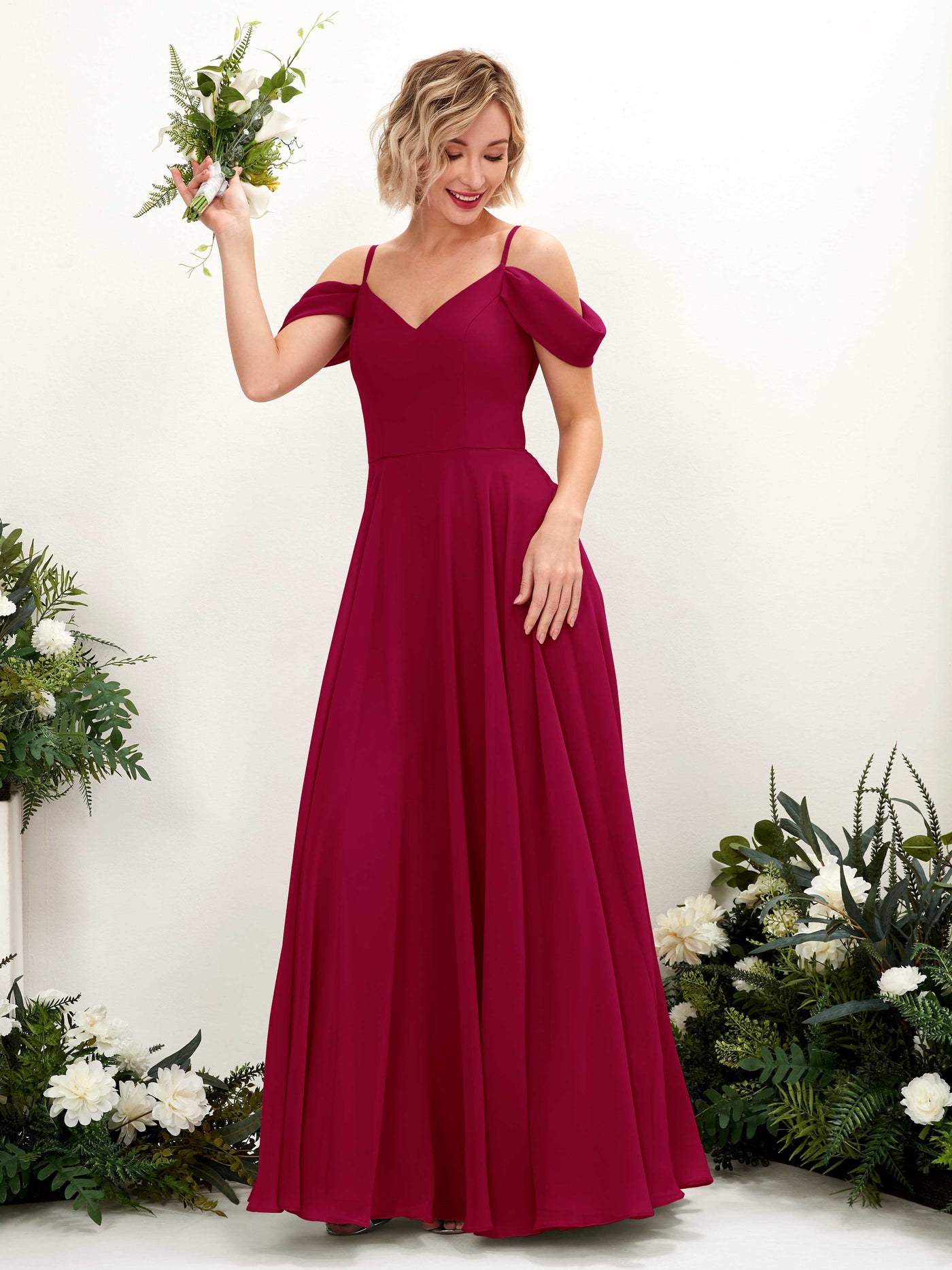 Carlyna Vestido Línea A Hombros caídos Hasta el suelo Gasa dama de honor Rojo Bufón #color_rojo-buf-n