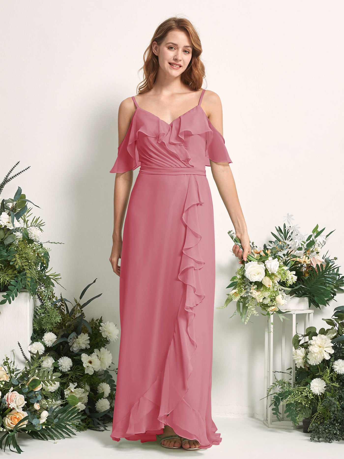 Carlyna Vestido Línea A Hombros Caídos Hasta el suelo Gasa Dama de honor Rosa Del Desierto #color_rosa-del-desierto