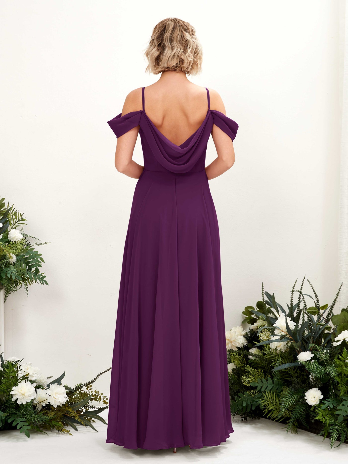 Carlyna Vestido Línea A Hombros caídos Hasta el suelo Gasa dama de honor Uva #color_uva