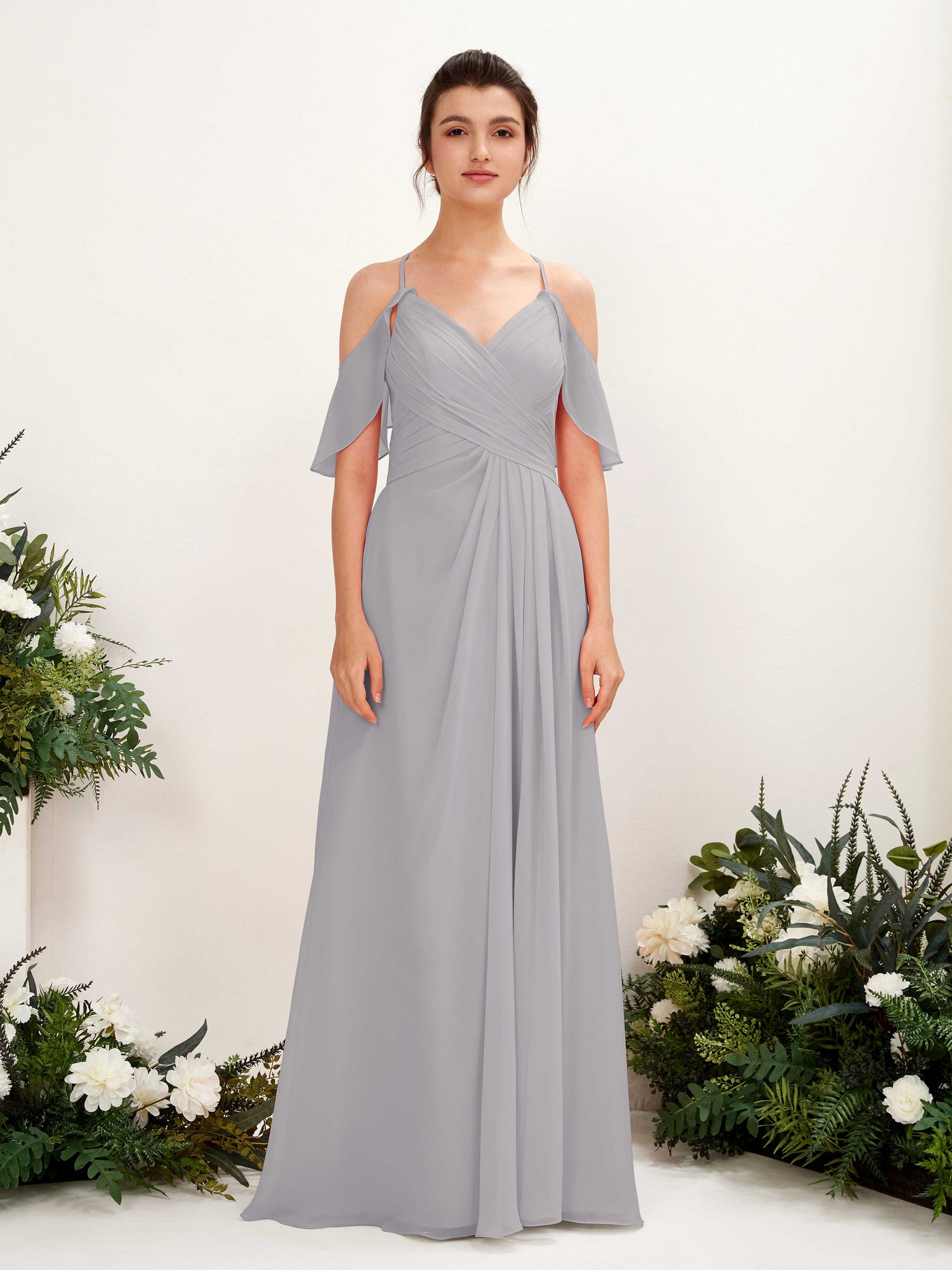 Carlyna Vestido Línea A Hombros Caídos Hasta el suelo Vestidos de dama de honor Gris Paloma #color_gris-paloma