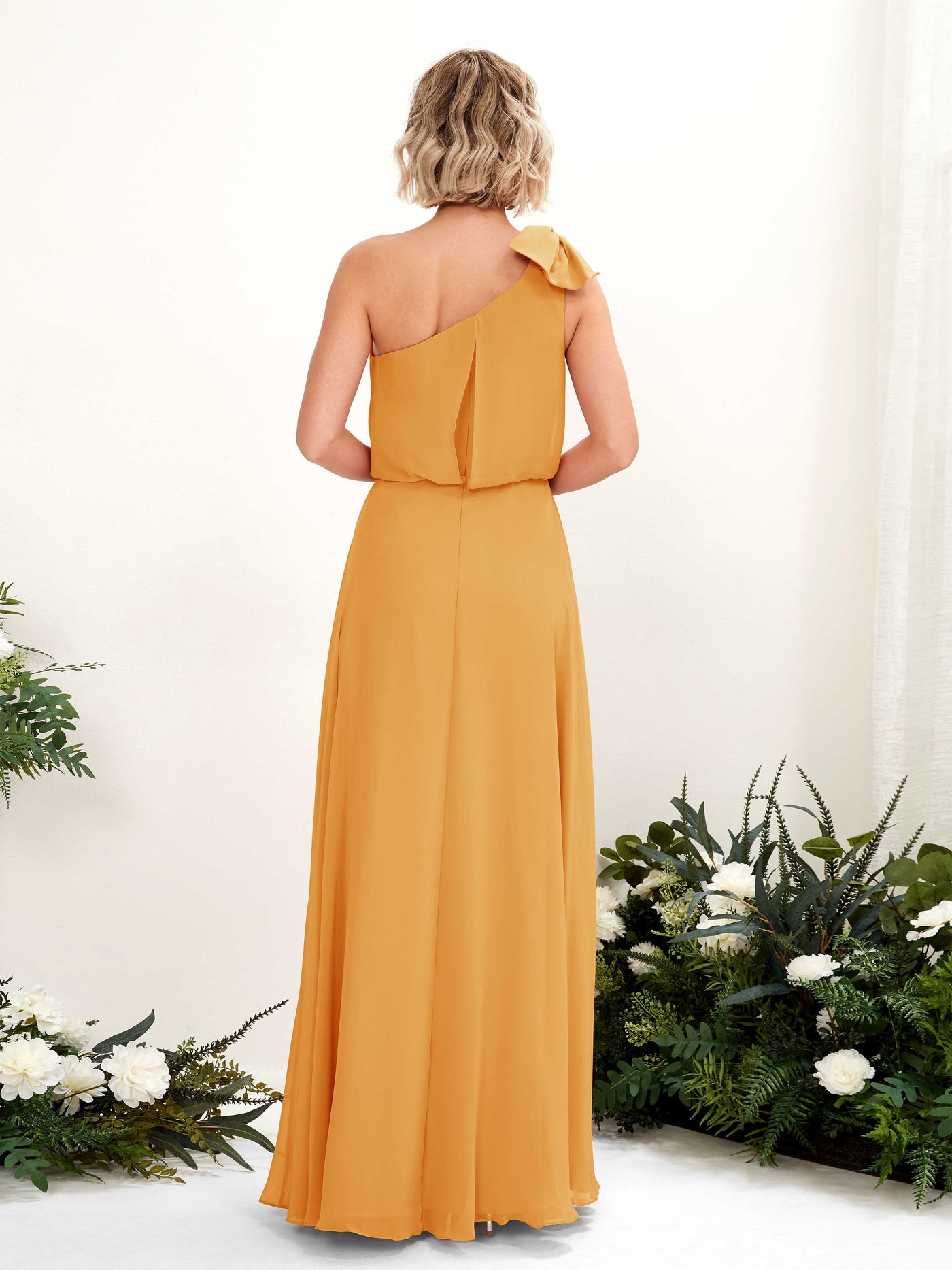 Carlyna Vestido línea A un hombre hasta el suelo dama de honor Mango #color_mango