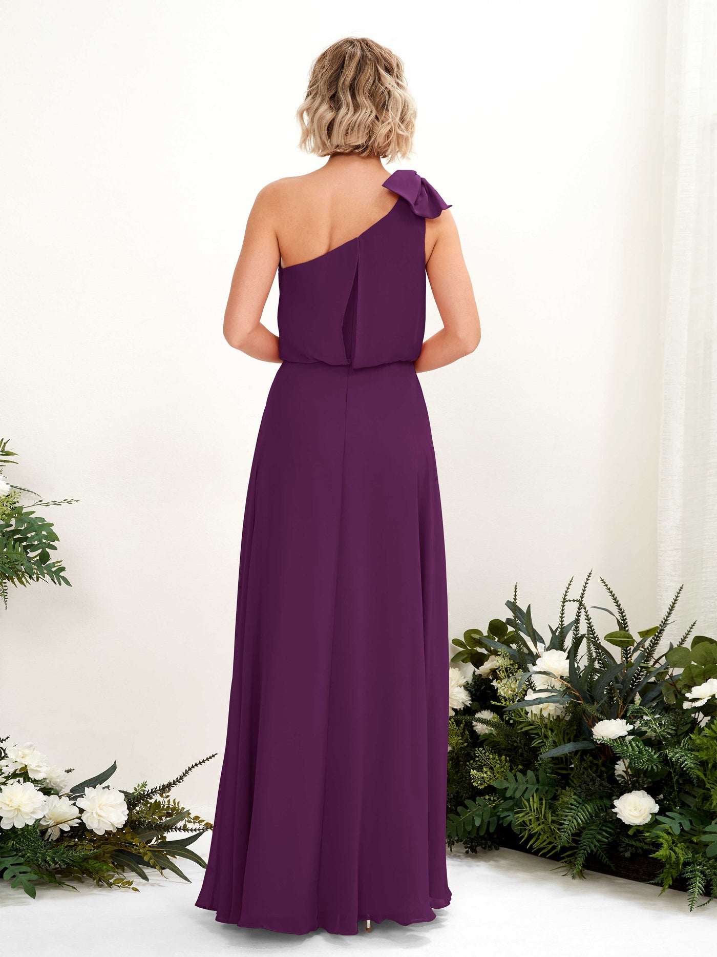 Carlyna Vestido línea A un hombre hasta el suelo dama de honor Uva #color_uva