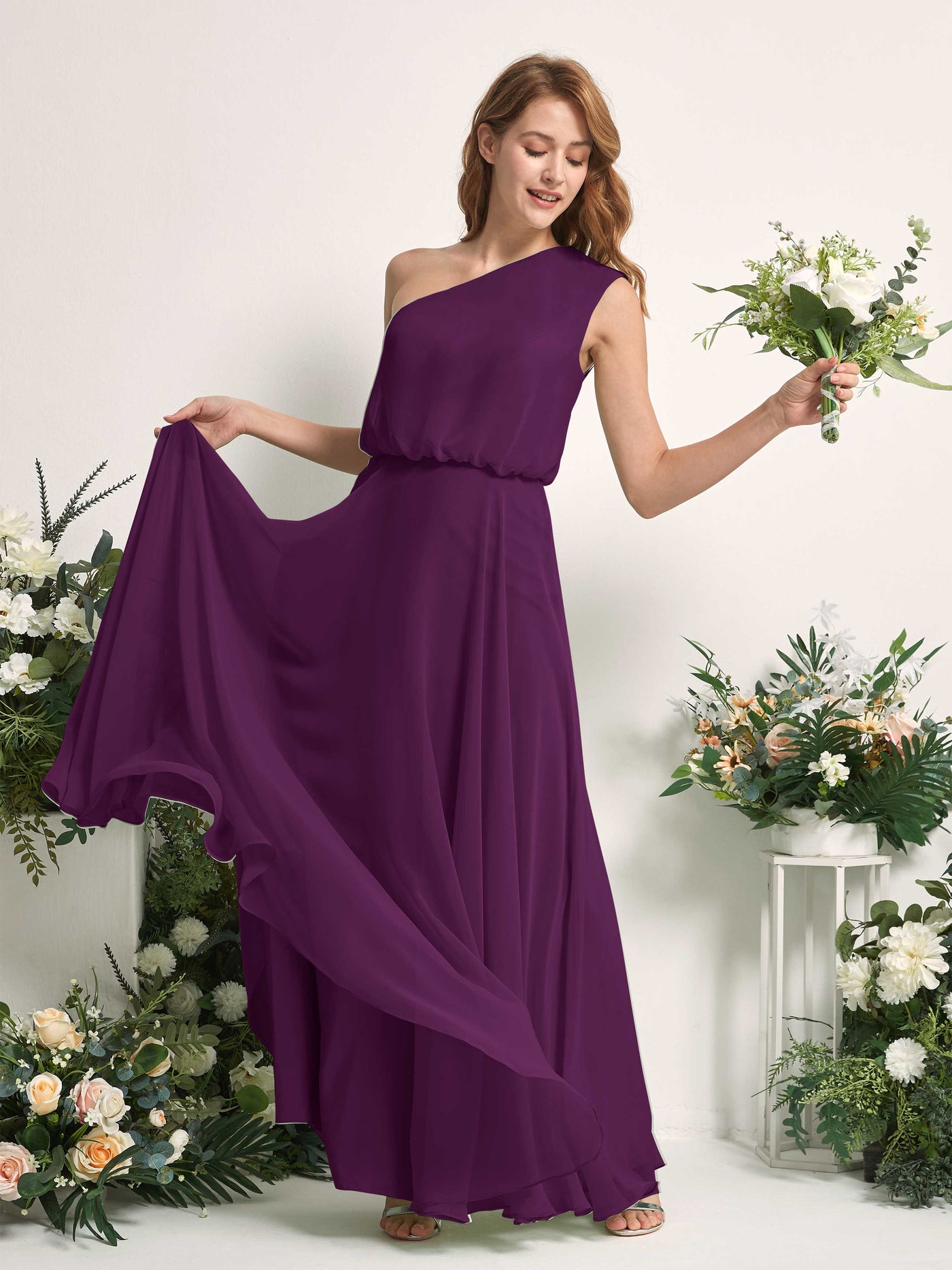 Carlyna Vestido Línea A Un Hombre Hasta el Suelo Vestidos de Dama de Honor Uva #color_uva