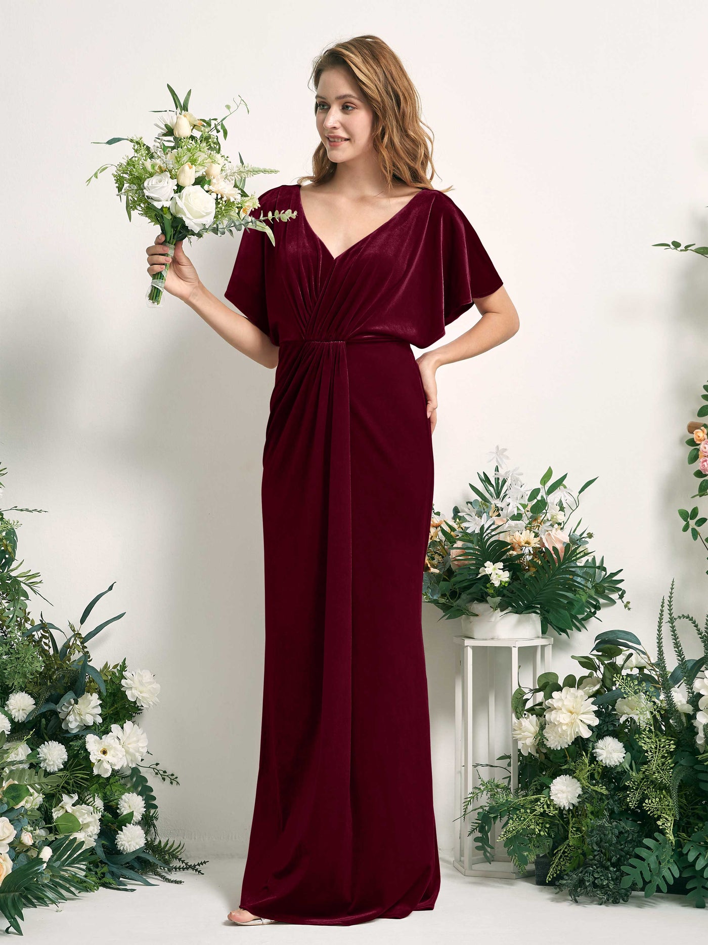 Carlyna Vestido sirena escote en V fruncido manga con vuelo terciopelo hasta el suelo Borgoña #color_borgo-a