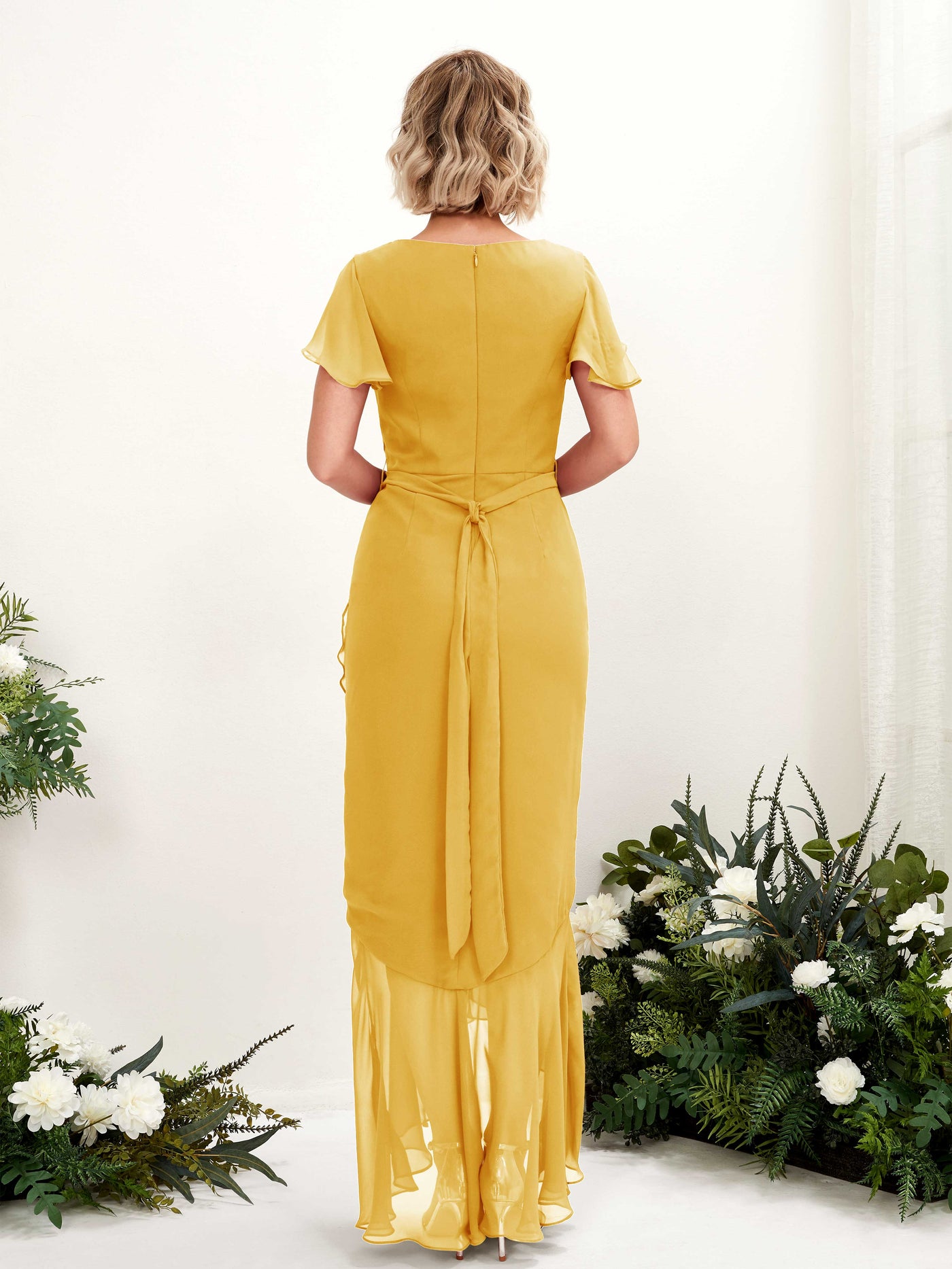 Carlyna Vestido sirena escote en V manga con vuelo hasta el suelo Amarillo Mostaza #color_amarillo-mostaza
