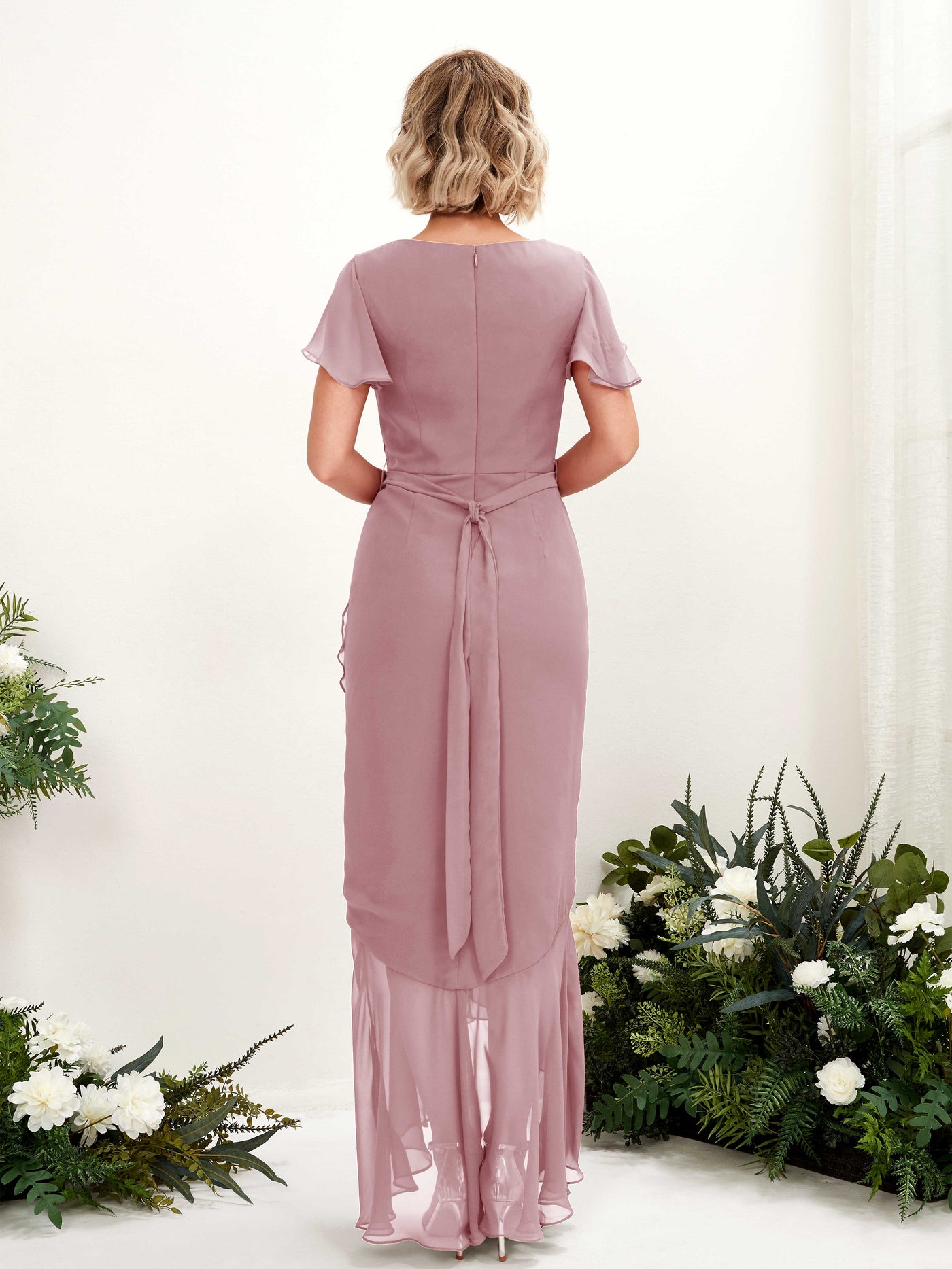 Carlyna Vestido sirena escote en V manga con vuelo hasta el suelo Malva Clásico #color_malva-cl-sico