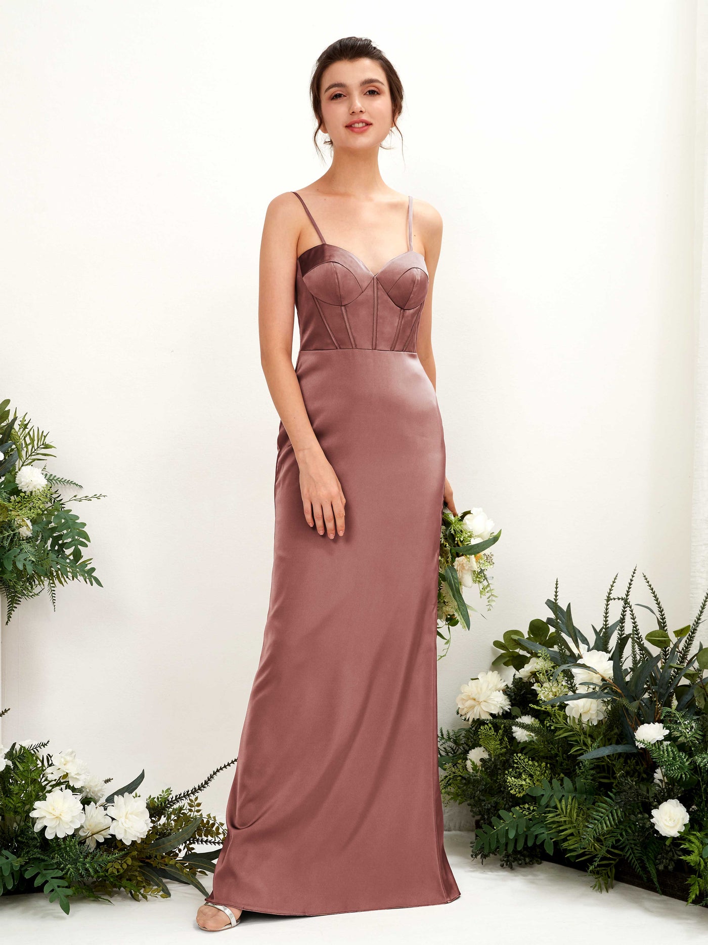 Carlyna Vestido tubo satén cuello corazón hasta el suelo dama de honor Rosa Del Desierto #color_rosa-del-desierto