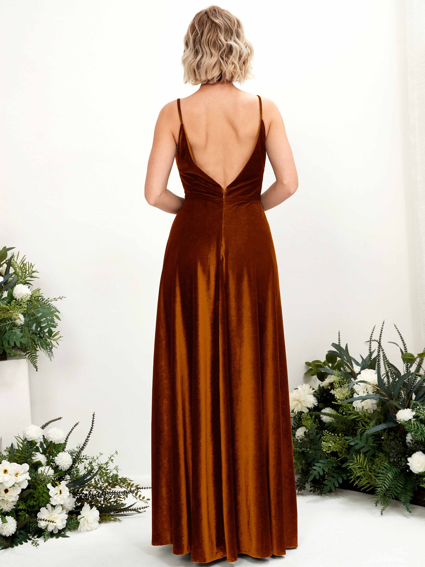 Carlyna Vestidos Línea A Escote en V Hasta el suelo Terciopelo Vestidos de dama de honor Naranja Burant #color_naranja-burant